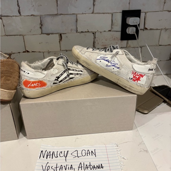 Golden Goose White and Green Star Sneakers - Picture 2 of 13